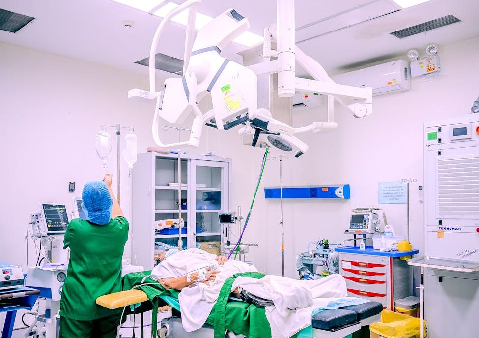 modern operating room with medical staff in action